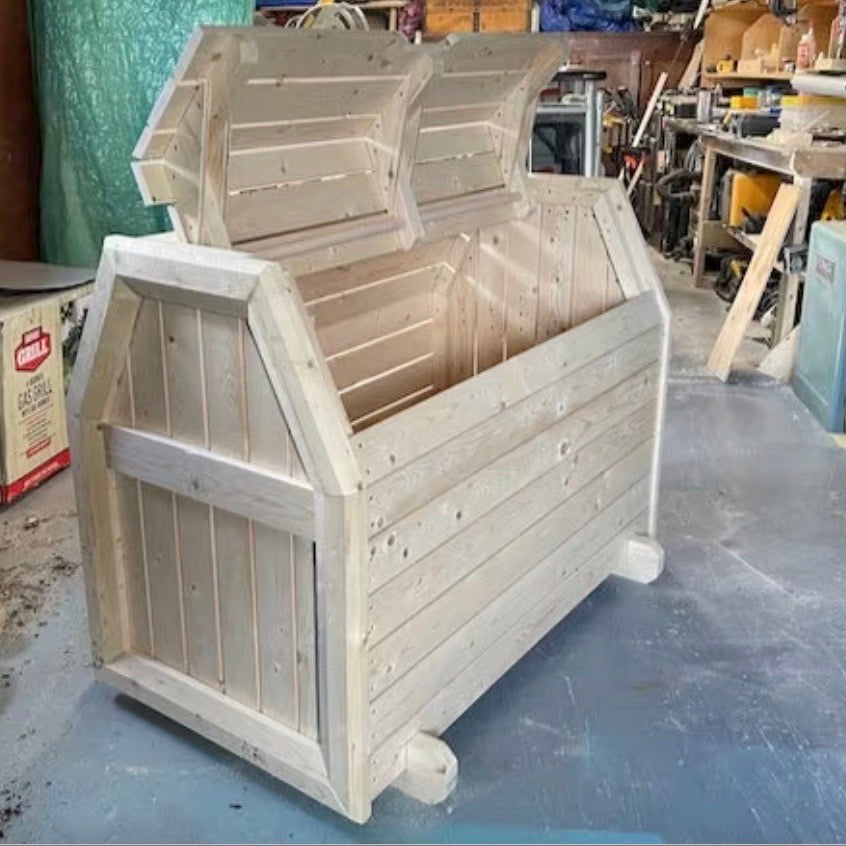 Why Use a Garbage Storage Box? (Especially in Rural and Roadside Pickup Areas)