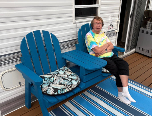 Why a Garden Bench Is So Important and where to get great garden bench plans